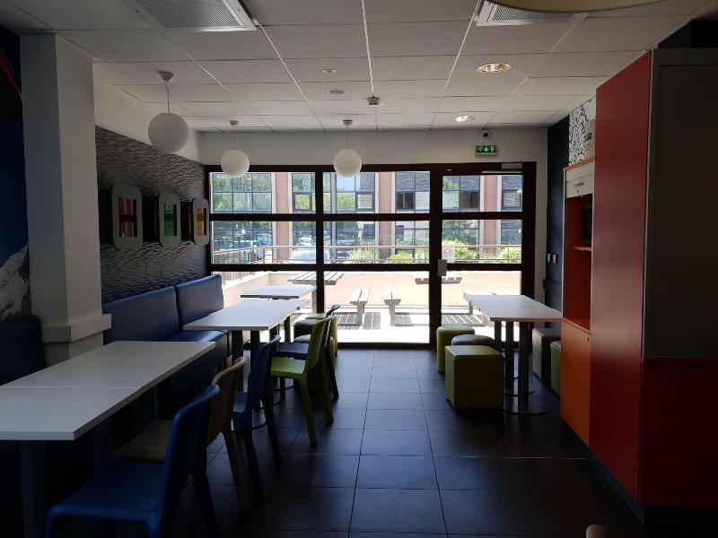 Ibis Budget Grenoble Sud Seyssinet Екстериор снимка