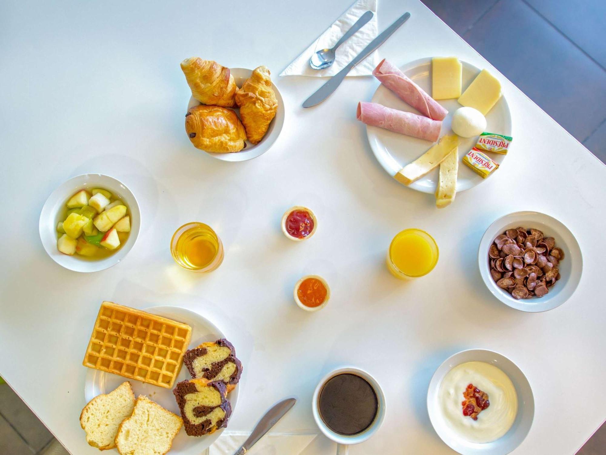 Ibis Budget Grenoble Sud Seyssinet Екстериор снимка